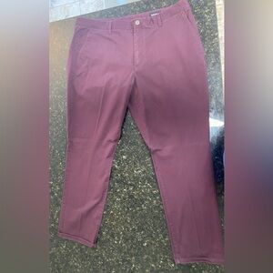 Bonobos Athletic Fit Chinos 40/32 in burgundy.  31 approx inseam.  Stretch.